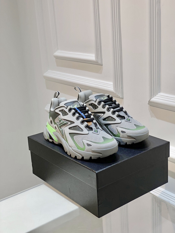 ルイヴィトン靴正面デザイン